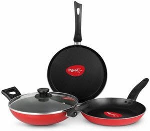 Pigeon Essentials Cookware Set at Rs 829 only